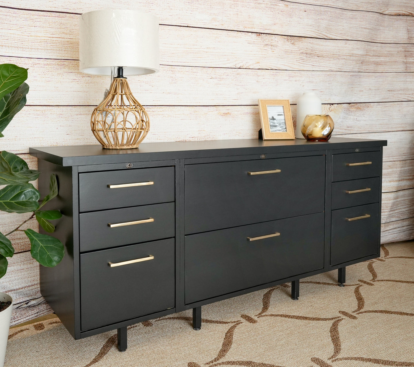 Mid-Century Modern Black Media Console/Sideboard/Dresser